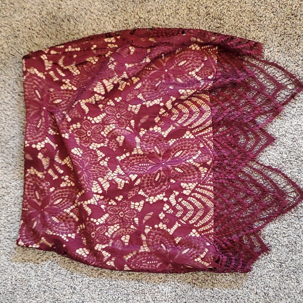 Fun Express lace overlay skirt